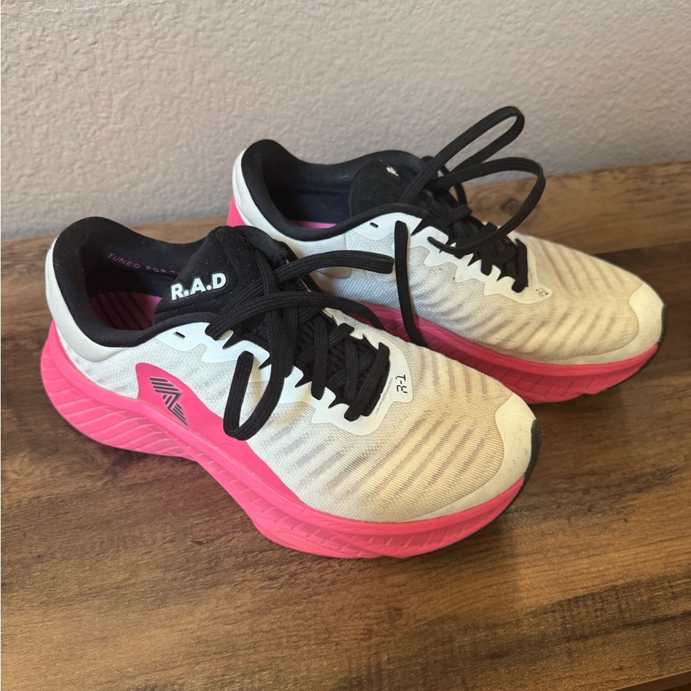 Women's RAD runners